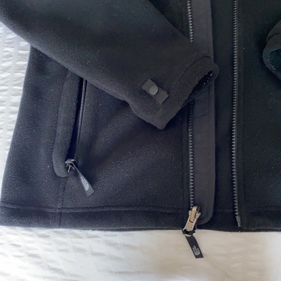 The North Face fleece jacket - Picture 4 of 4